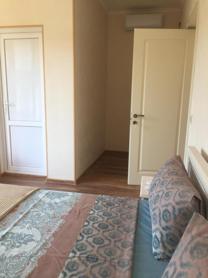 Guest House Marani Сигнахи Екстериор снимка