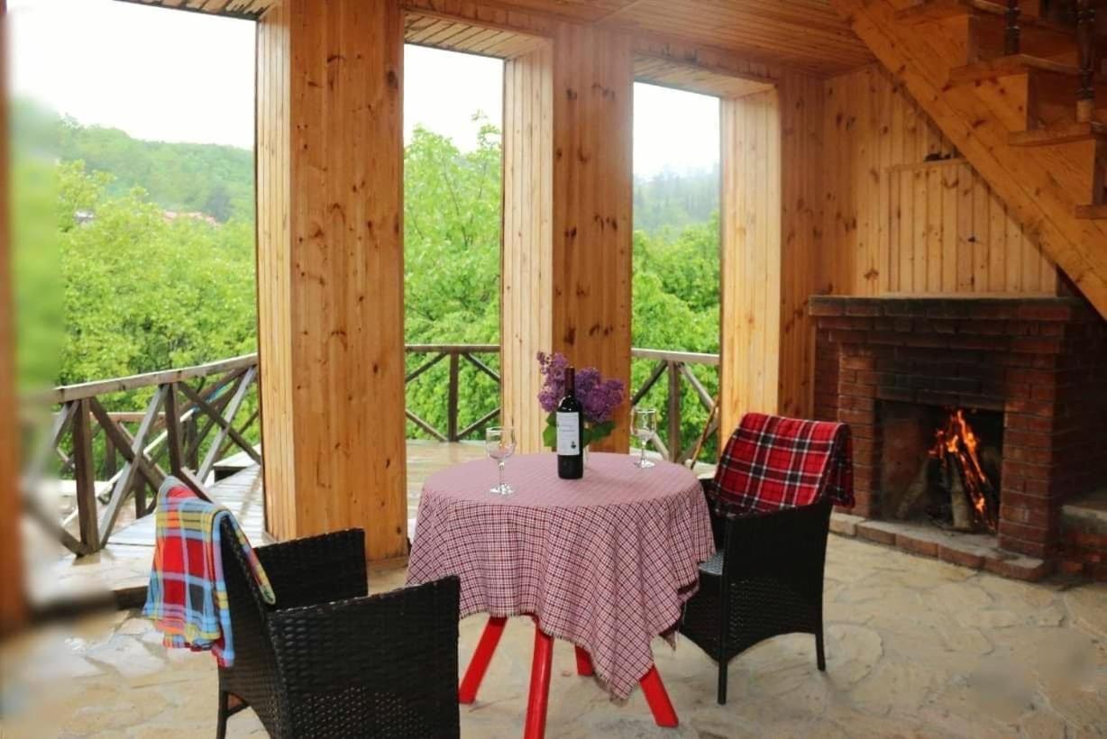 Guest House Marani Сигнахи Екстериор снимка