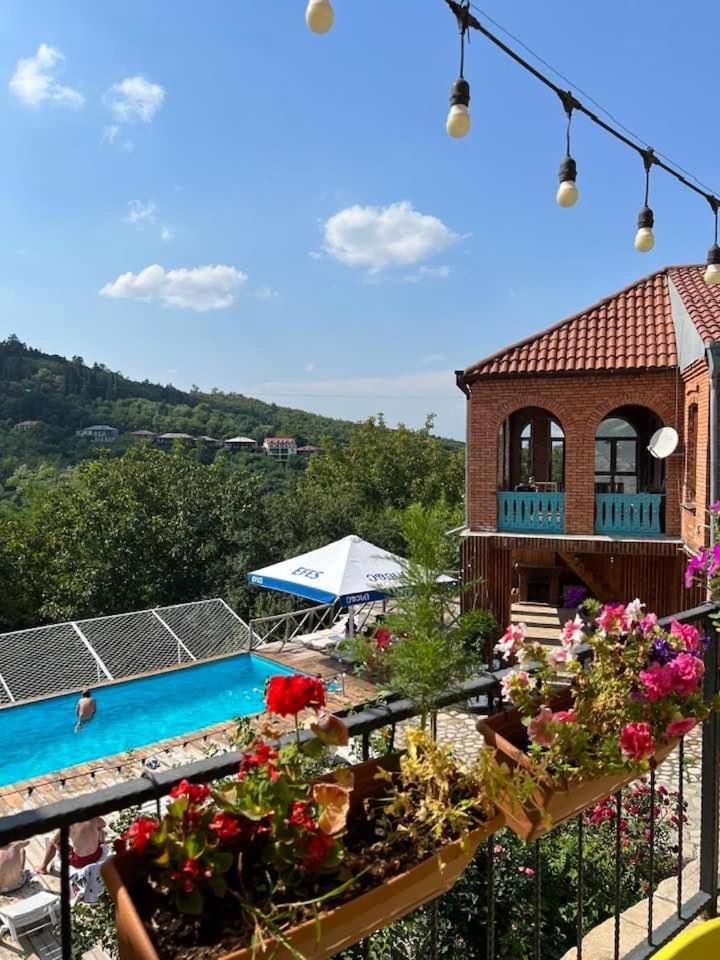 Guest House Marani Сигнахи Екстериор снимка
