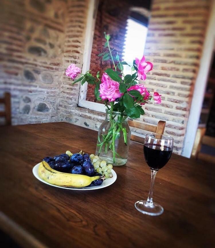 Guest House Marani Сигнахи Екстериор снимка