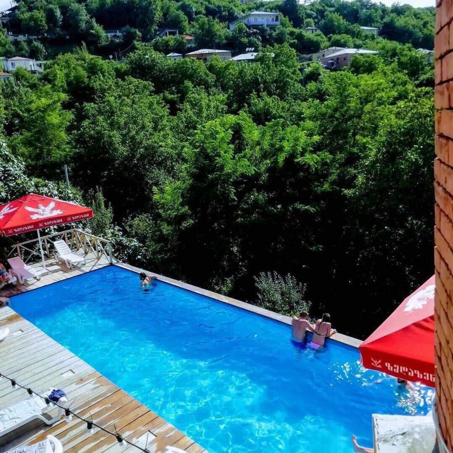 Guest House Marani Сигнахи Екстериор снимка