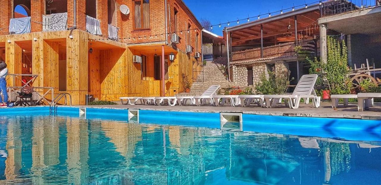 Guest House Marani Сигнахи Екстериор снимка